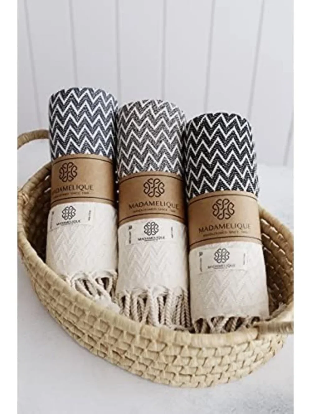 Set of 2 Decorative Hand Towels - 100% Cotton, 18x40 Inches for Bath, Kitchen